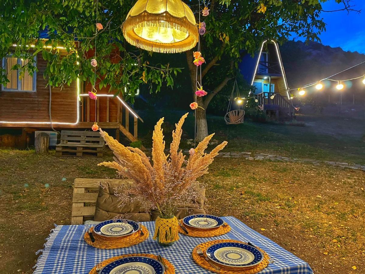 Teo'S Cottages Dedoplis Tskaro المظهر الخارجي الصورة